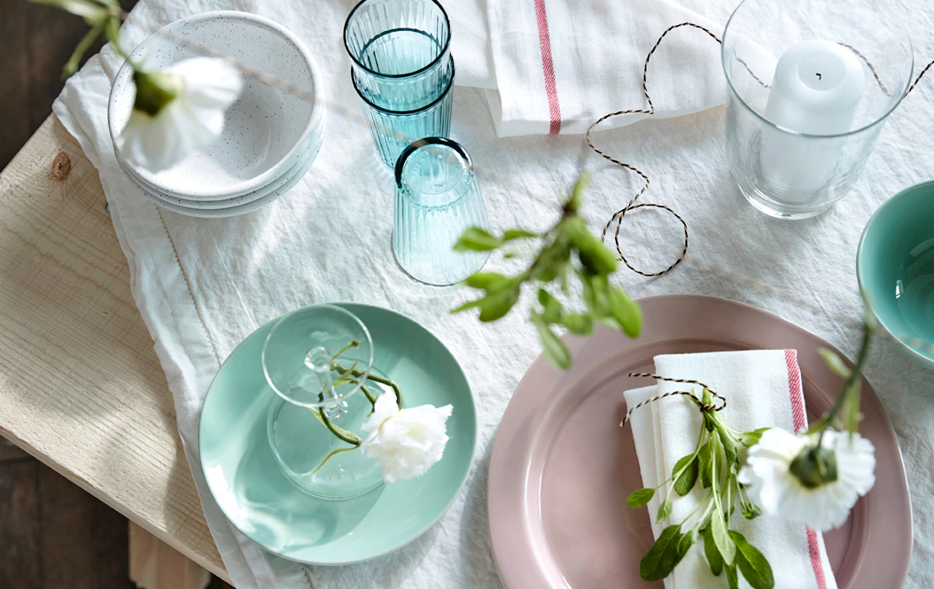 IKEA - How to style a relaxed summer table